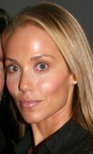 Elizabeth Berkley